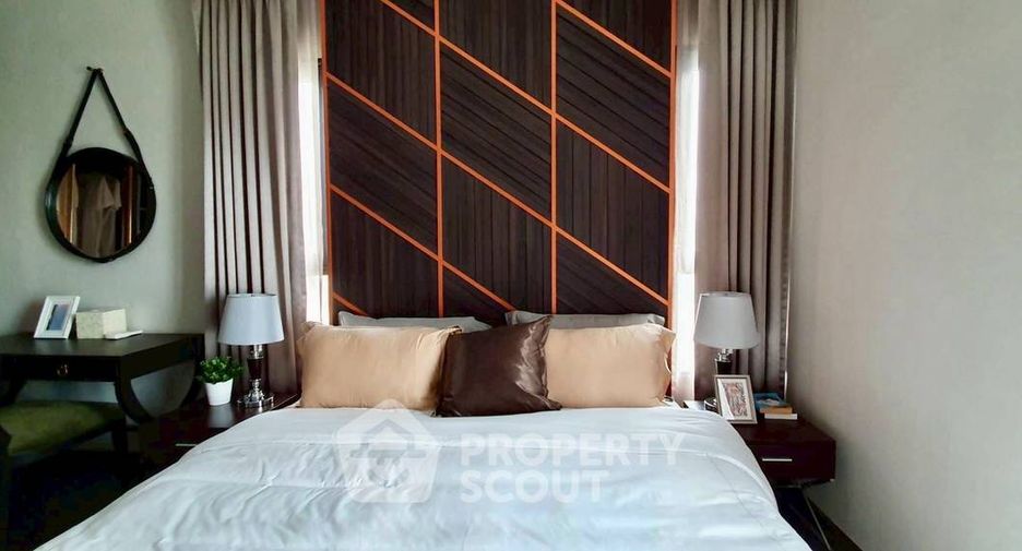 For sale 2 bedrooms condo in Watthana, Bangkok