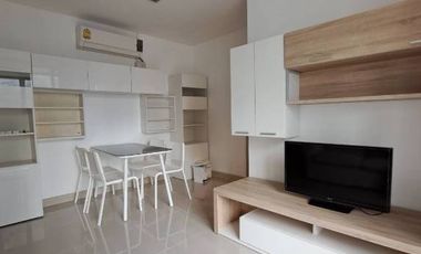 For sale 2 bedrooms condo in Huai Khwang, Bangkok
