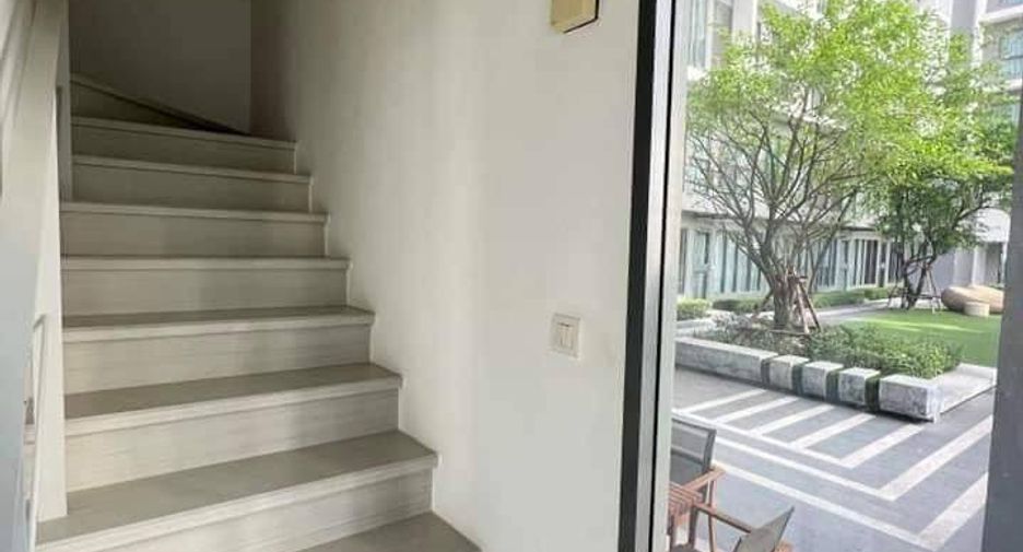 For sale 2 bedrooms condo in Huai Khwang, Bangkok