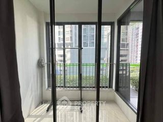 Condo en venta de 2 habitaciones en Huai Khwang, Bangkok