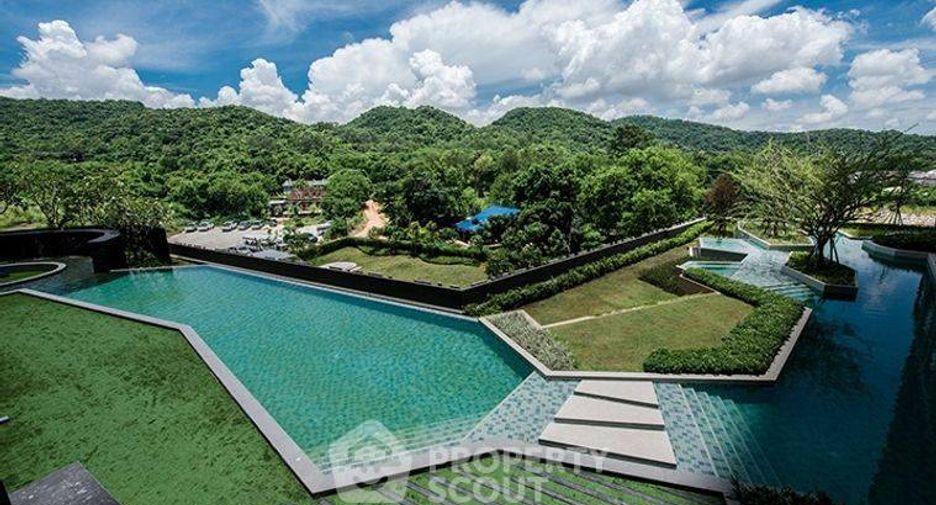 For sale 1 bed condo in Si Racha, Chonburi