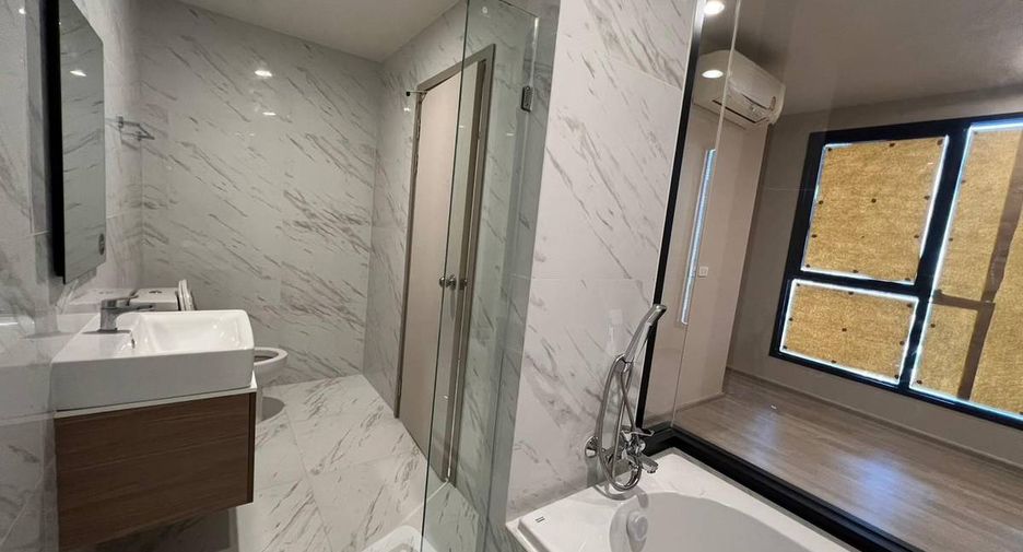 For sale 1 bed condo in Bang Na, Bangkok