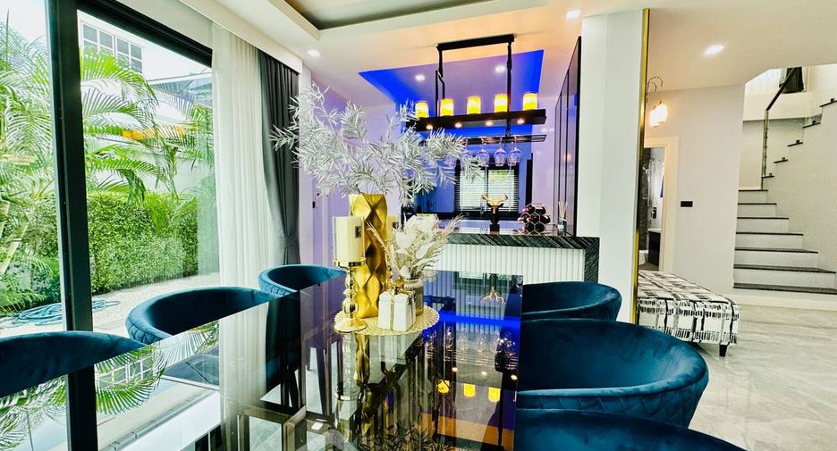 Villa en venta de 5 habitaciones en Jomtien, Pattaya