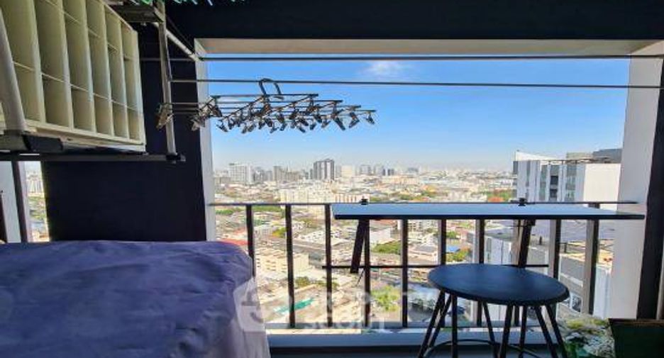 For sale 1 bed condo in Huai Khwang, Bangkok