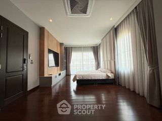 For rent and for sale 4 bedrooms house in Lat Krabang, Bangkok