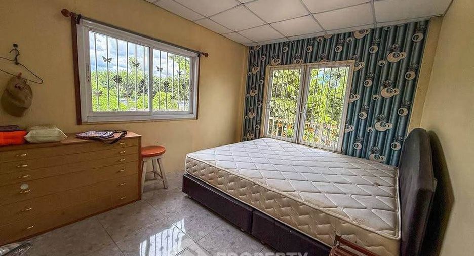 For sale 1 bed house in Si Racha, Chonburi