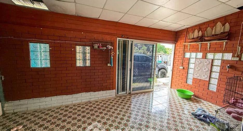 For sale 1 bed house in Si Racha, Chonburi