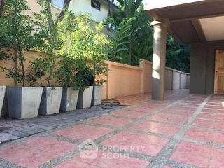 Haus zum Kauf mit 3 Zimmer in Si Racha, Chonburi