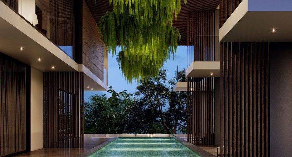 For sale 3 bedrooms condo in Watthana, Bangkok