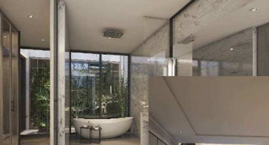 For sale 3 bedrooms condo in Watthana, Bangkok