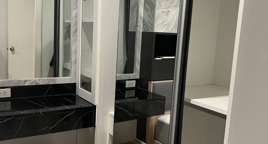 For sale 1 bed condo in Watthana, Bangkok