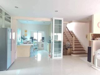 For sale 3 bedrooms house in Lat Krabang, Bangkok