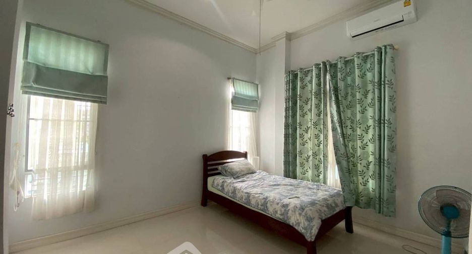 For sale 3 ベッドルーム house in Sattahip, Chonburi