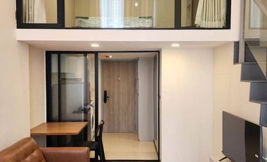 For sale 1 bed condo in Huai Khwang, Bangkok