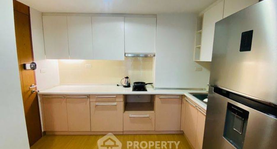 For sale 1 bed condo in Phra Khanong, Bangkok
