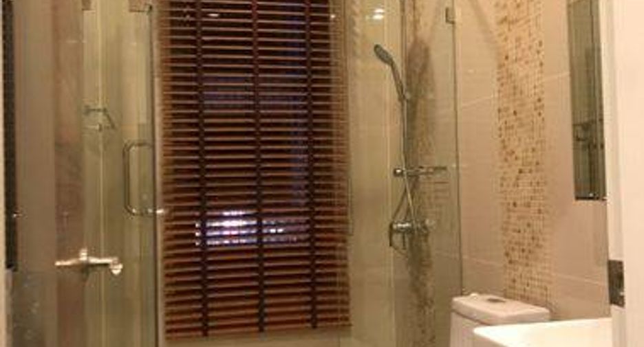 For sale 2 bedrooms condo in Watthana, Bangkok