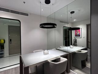 À vendre 1 chambre condo à Yan Nawa, Bangkok
