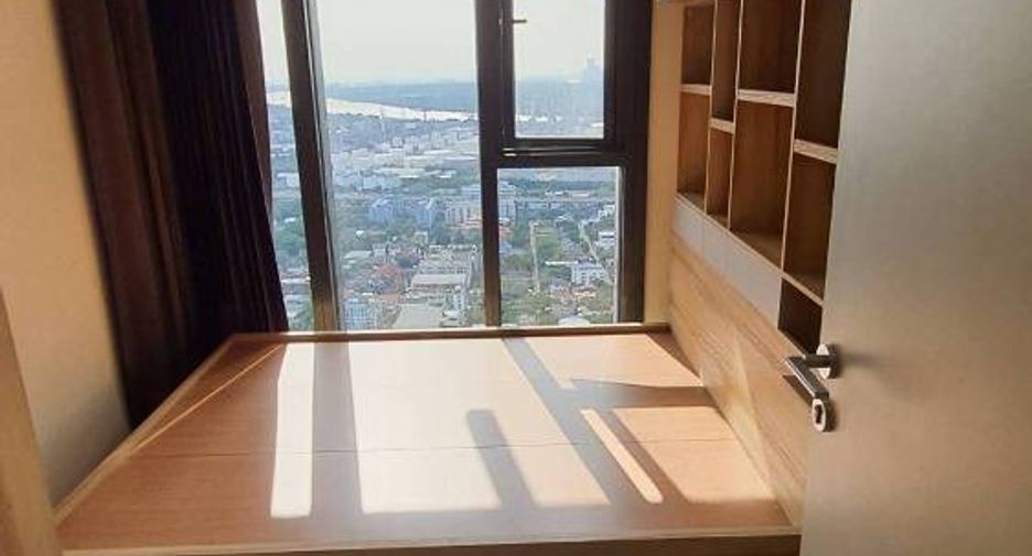 For sale 1 bed condo in Phra Khanong, Bangkok