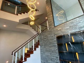 For sale 4 bedrooms house in Lat Phrao, Bangkok