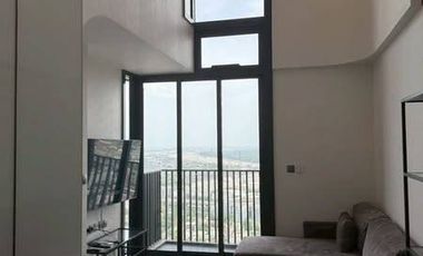 À vendre 1 chambre condo à Phra Khanong, Bangkok