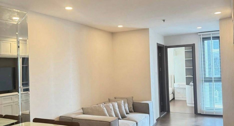 For sale 1 bed condo in Huai Khwang, Bangkok