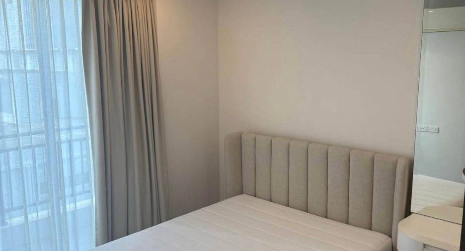 For sale 1 bed condo in Huai Khwang, Bangkok