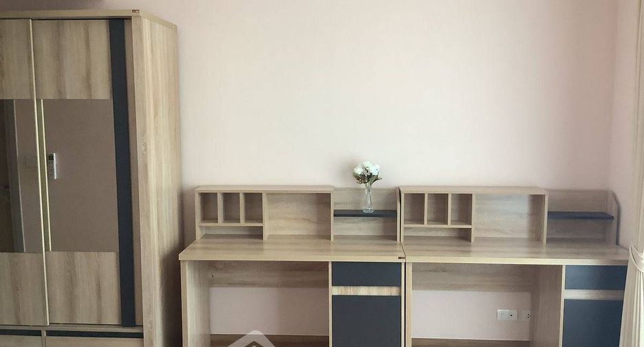 For rent and for sale 5 bedrooms house in Don Mueang, Bangkok