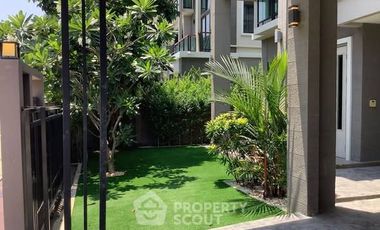 Casa en alquiler y en venta de 5 habitaciones en Don Mueang, Bangkok