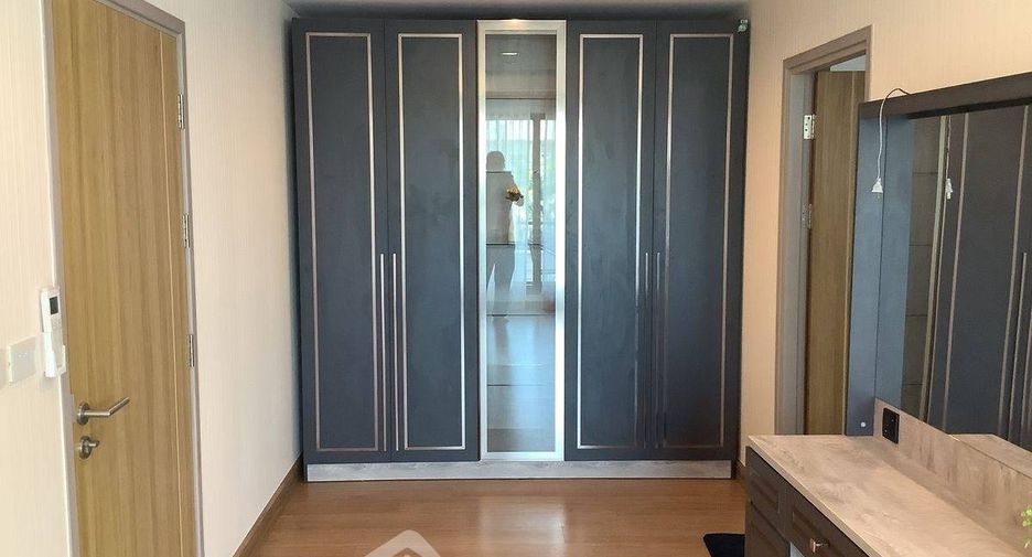 For rent and for sale 5 bedrooms house in Don Mueang, Bangkok
