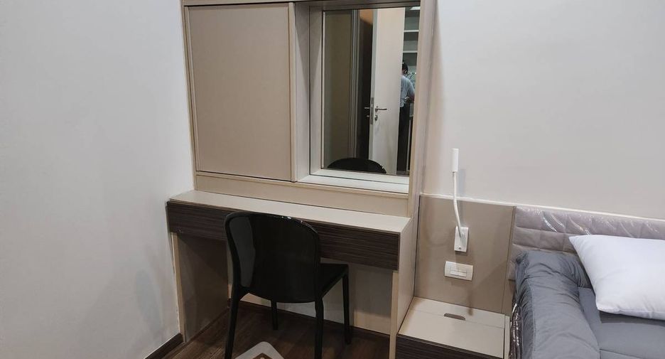 For sale 1 bed condo in Phaya Thai, Bangkok