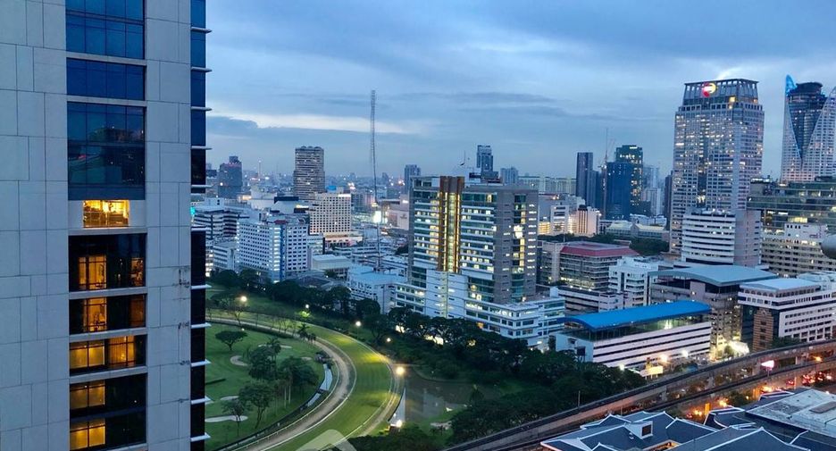 For sale 1 bed condo in Pathum Wan, Bangkok