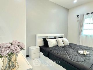 For sale 3 bedrooms condo in Bang Lamung, Chonburi