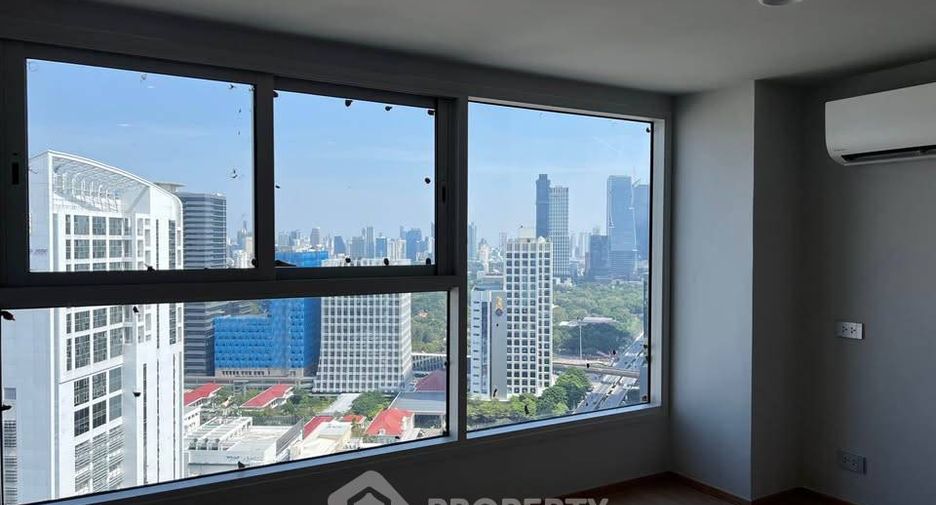 À vendre 2 chambres condo à Bang Rak, Bangkok