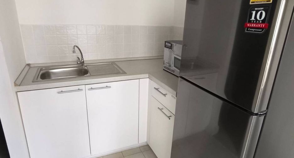 À vendre 1 chambre condo à Phra Khanong, Bangkok