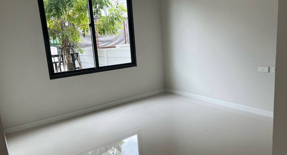 À vendre 3 chambres maison à Bang Phli, Samut Prakan