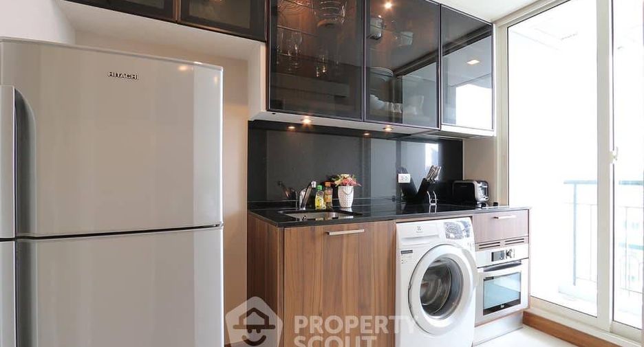 For sale 1 bed condo in Watthana, Bangkok