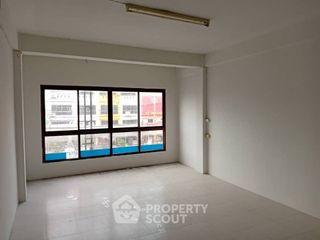 For sale 3 bedrooms townhouse in Mueang Chon Buri, Chonburi