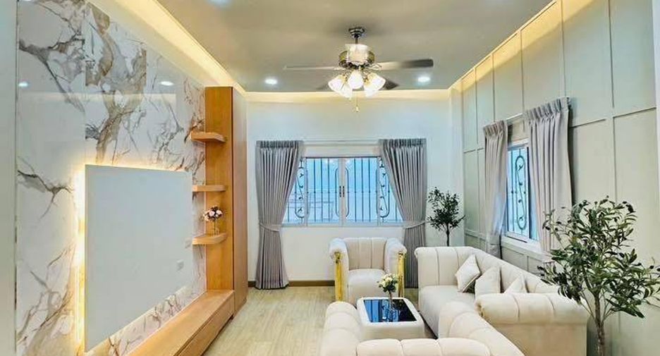 For sale 3 bedrooms condo in Sai Mai, Bangkok