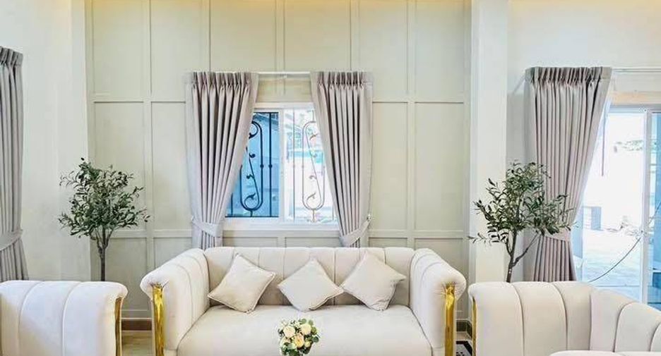 For sale 3 bedrooms condo in Sai Mai, Bangkok