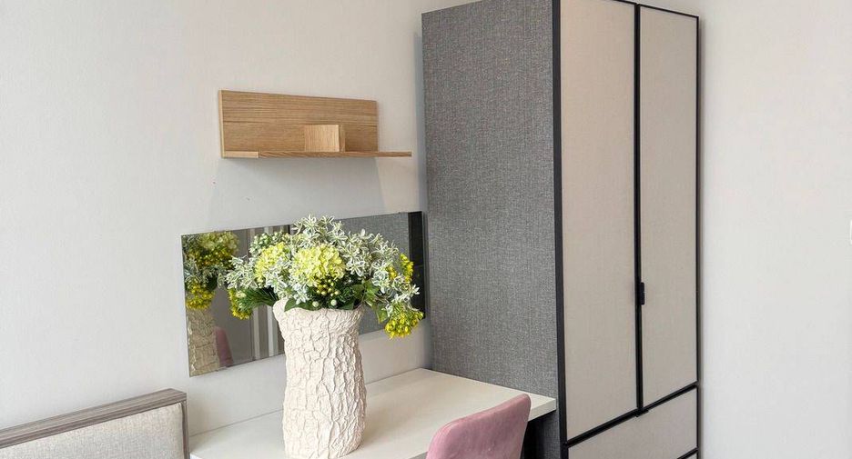 For sale 1 bed condo in Khlong Toei, Bangkok