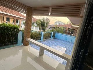 Haus zum Kauf mit 1 Zimmer in Bang Lamung, Chonburi