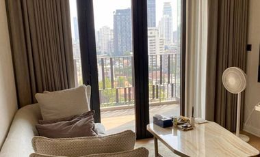 À vendre 2 chambres condo à Khlong Toei, Bangkok