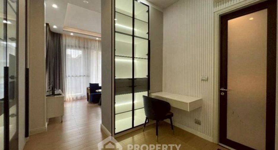 Haus zum Kauf mit 5 Zimmer in Lat Phrao, Bangkok