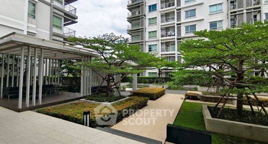 For sale 2 bedrooms condo in Chatuchak, Bangkok