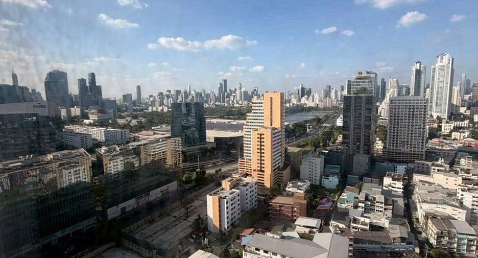 Condo en alquiler y en venta de 1 habitaciones en Khlong Toei, Bangkok