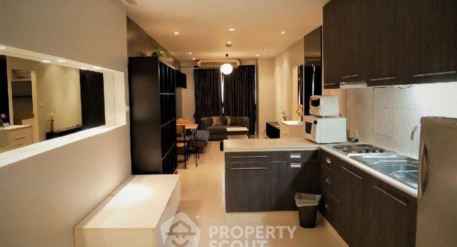 For sale 1 bed condo in Watthana, Bangkok
