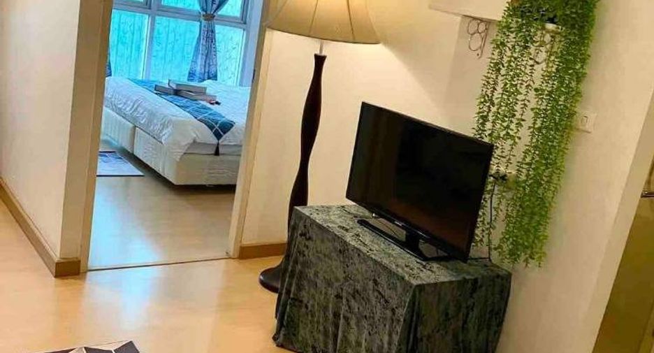 For sale 1 bed condo in Watthana, Bangkok