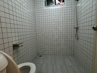 Casa en venta de 5 habitaciones en Saphan Sung, Bangkok