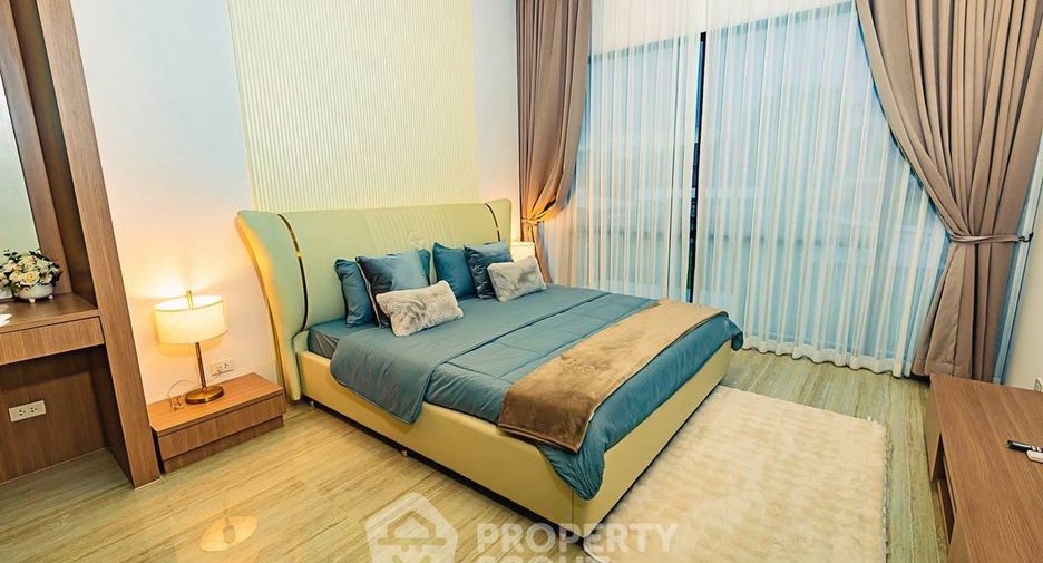 For sale 4 bedrooms villa in East Pattaya, Pattaya
