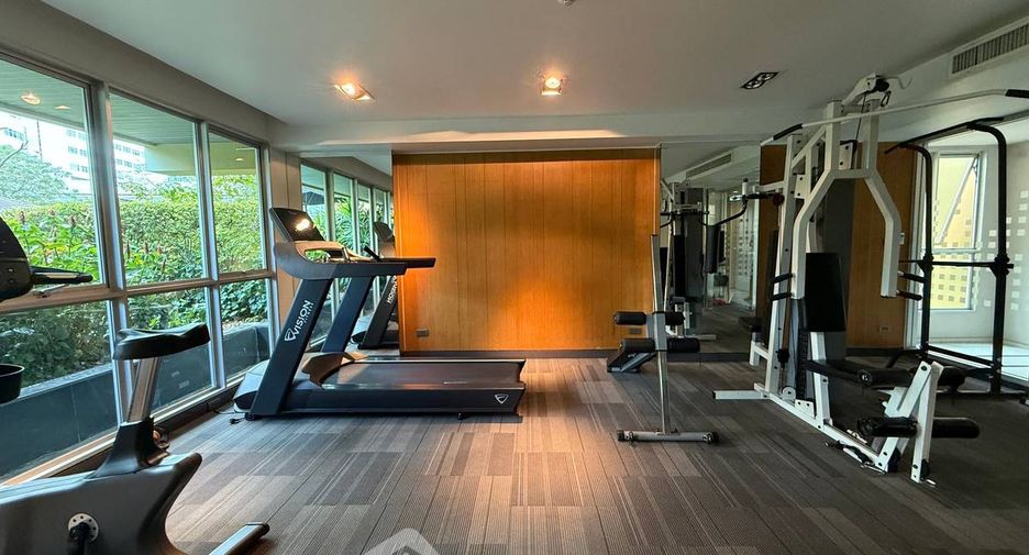For sale 1 bed condo in Watthana, Bangkok